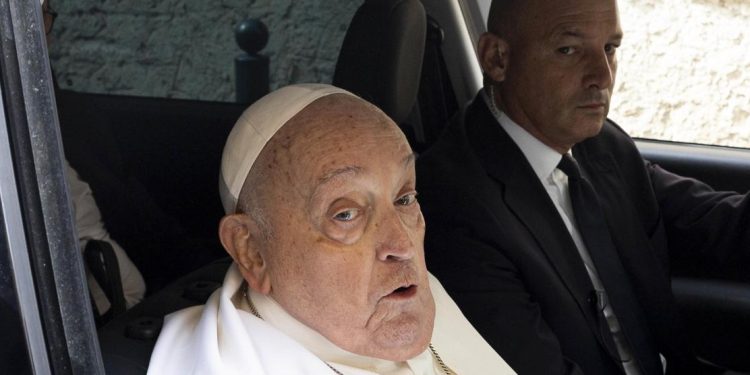 El Papa Francisco quiere estar presente en la bendición Urbi et Orbi