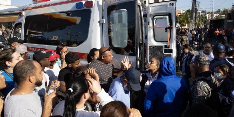 República Dominicana decreta tres días de duelo por tragedia en discoteca Jet Set que dejó 27 muertos