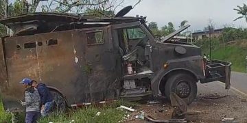 Explosión en Cauca deja policía herido al afectar una tanqueta blindada