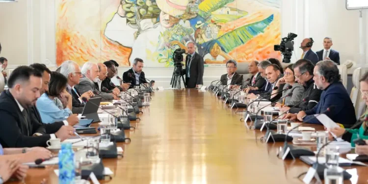 Consejos de ministros deberán salir de la televisión privada: decisión clave del Consejo de Estado