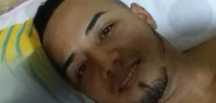 Lo asesinaron de 5 tiros en la terraza de su vivienda en Rebolo