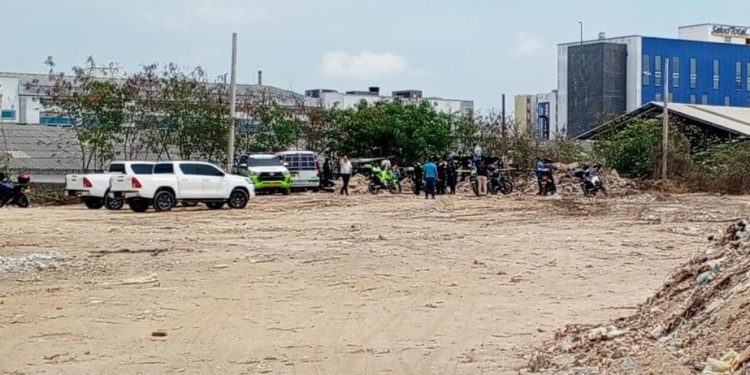 Pareja hallada muerta en lote de Soledad: causas desconocidas