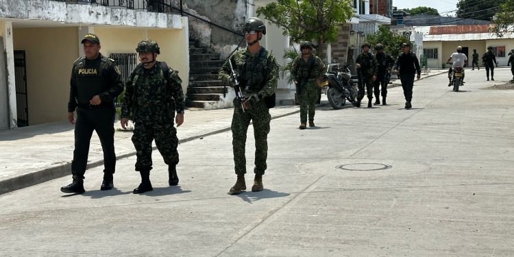 Policía y Ejército Nacional realizan patrullajes conjuntos en el sur de Bolívar