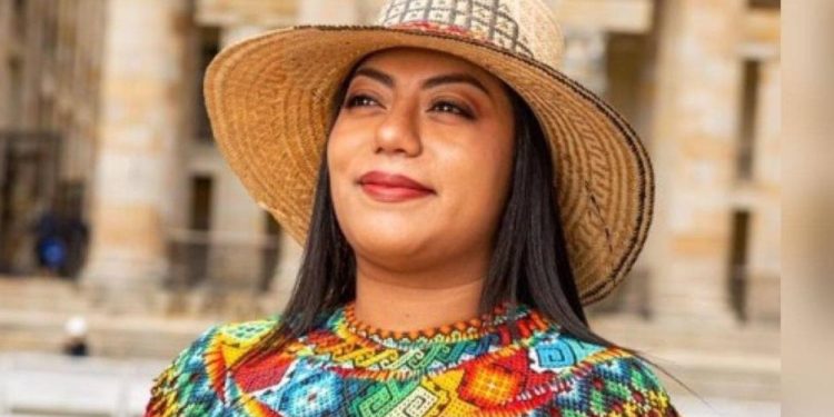 Martha Peralta se habría abstenido de votar consulta por falta de cumplimiento en acuerdos políticos