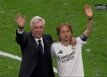 Mbappé despidió con goles a Modric y Ancelotti