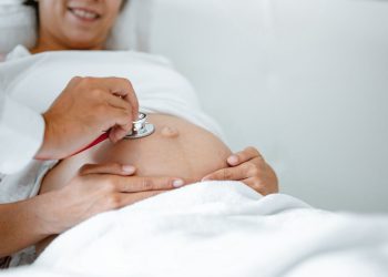 Día de la Madre: Revisa tus niveles de hierro, un acto de amor para ti y tu futuro bebé