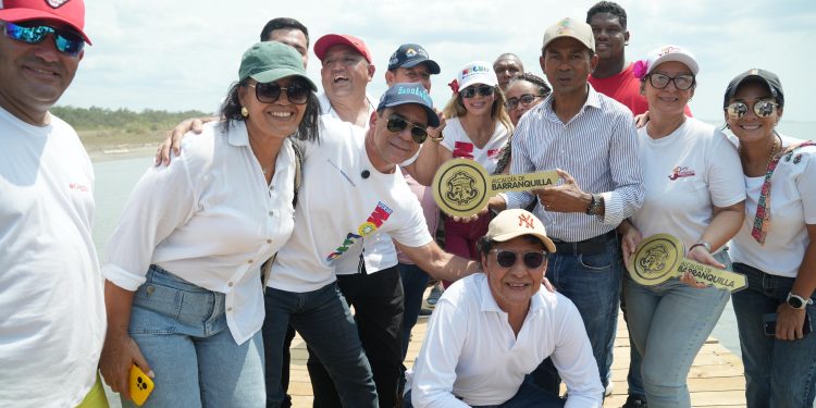 En el Día del Trabajo dignificamos la labor de nuestros pescadores de Puerto Mocho con nuevo muelle y sedes operativas: alcalde Char