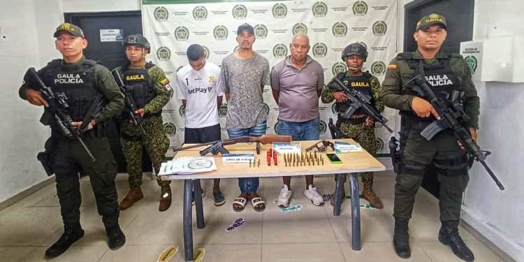 En Calamar propinan fuerte golpe a subestructura del Clan del Golfo, donde cayeron en flagrancia 3 presuntos extorsionistas