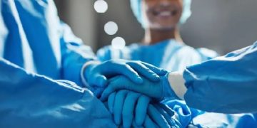 ¡Barranquilleros, estamos buscando a los mejores trabajadores del sector salud para que se unan a nuestro equipo!