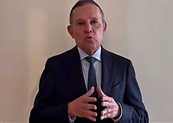 “Expedir consulta popular por decreto sería ilegal”: advierte Presidente del Congreso 