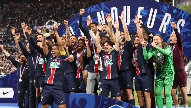 El PSG va por el triplete