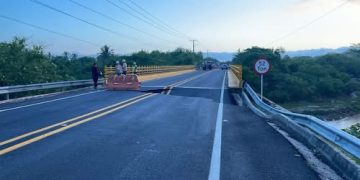Emergencia en la Vía Barranquilla-Cartagena: colapso parcial en Juan de Acosta obliga al cierre total de la vía