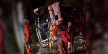 Tragedia en las vías del Tolima: volcamiento de bus deja tres muertos y más de 15 heridos