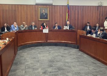 Ponencia de Reforma Laboral de la Comisión IV, fue rechazada por Gobierno y centrales obreras