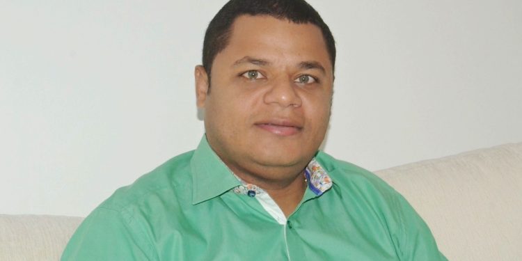 Le llueve sobre mojado al alcalde de Riohacha: Juez ordena su arresto por desacato