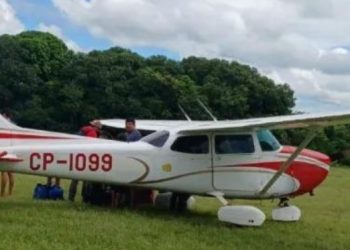 Autoridades buscan avioneta desaparecida en la Amazonía boliviana con cinco personas a bordo