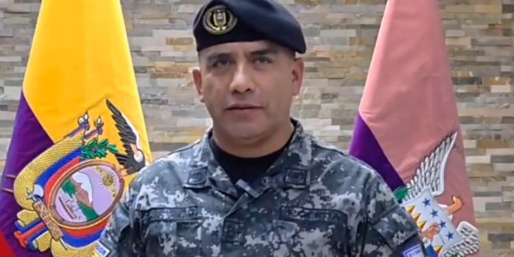 Desmantelan redes criminales en Ecuador: 23 capturados, entre ellos un colombiano