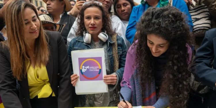 Gobierno radica proyecto para fortalecer la Ley General de Cultura: “Una ley polifónica construida desde los territorios”