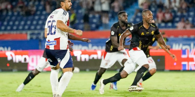 Báez asume la culpa tras fallar penal decisivo contra América: “Soy el único responsable”