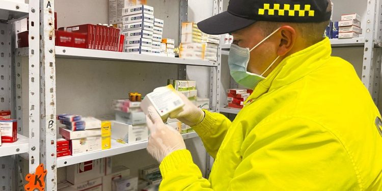 Incautan más de 22 mil medicamentos ilegales en el centro de Barranquilla