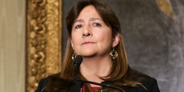 Se va la ministra de Justicia: Ángela María Buitrago presentó su renuncia