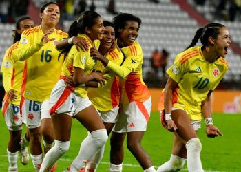 Colombia empata con Argentina en un estreno con sabor a lección pendiente