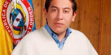 Carlos Amaya, gobernador de Boyacá, desiste de su aspiración presidencial y se enfoca en su gestión local