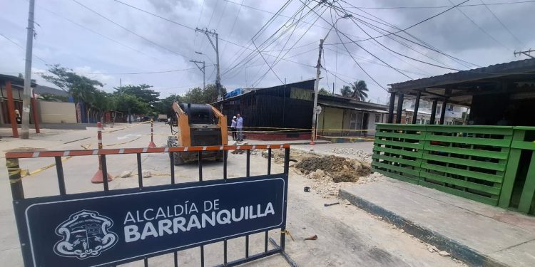 ¡Estamos mejorando las calles por donde miles de barranquilleros se mueven diariamente!: alcalde Char