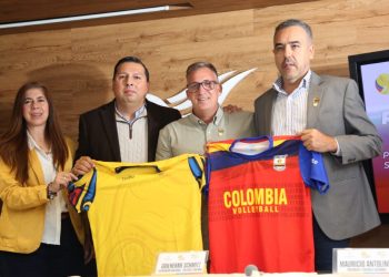 Guilherme Schmitz, nuevo entrenador de la Selección Colombia Femenina de Voleibol