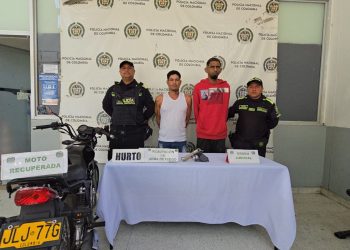 Capturan en Barranquilla a dos presuntos delincuentes; uno tenía circular azul de Interpol