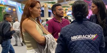 Empleados de Migración anuncian operación tortuga en aeropuertos desde el 9 de mayo