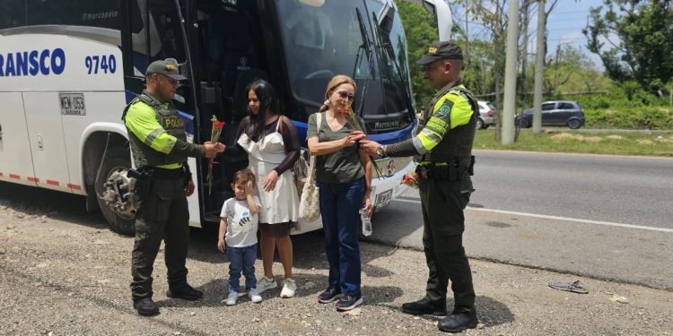 Ramos de ternura en la vía