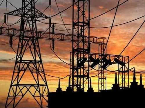 Crean comisión especial para vigilar crisis en el sector energético en Colombia