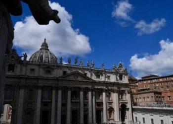 Cónclave, segunda fumata negra