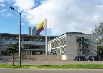 Sindicatos de la Imprenta Nacional denuncian corrupción y malos manejos financieros