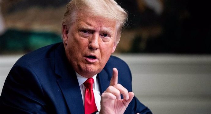 Donald Trump amenaza a la UE con un arancel del 50% a partir de junio