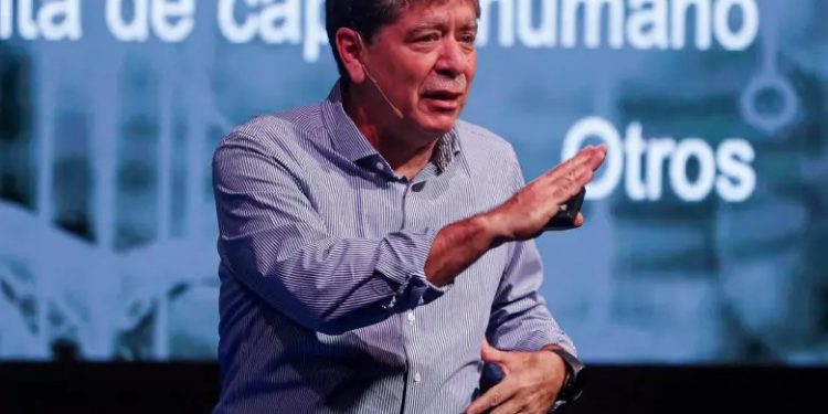 La economía crece, pero no despega: ANDI advierte sobre sectores rezagados