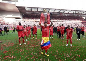 Luis Díaz festeja a lo grande el título del Liverpool