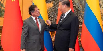 Colombia se queda sin beneficio de exención de visa en China pese a acercamientos diplomáticos