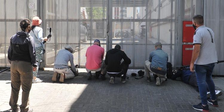 Allanan clínica donde estuvo hospitalizado Maradona