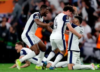 Tottenham rompe la maldición