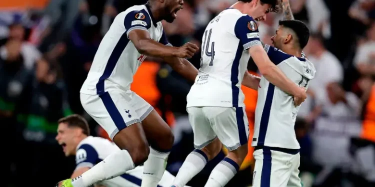 Tottenham rompe la maldición