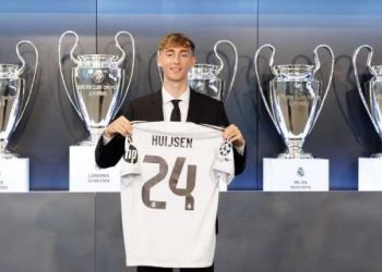 Dean Huijsen se presenta como nuevo jugador del Real Madrid