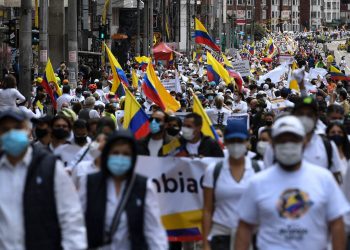 Rechazo a la violencia: Atlántico se moviliza en apoyo a Miguel Uribe