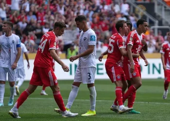 Bayern Múnich arrolla 10-0 al Auckland City en un debut histórico