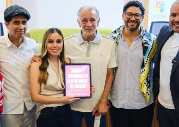 Gobernación y Clena firman convenio para preservación del patrimonio documental