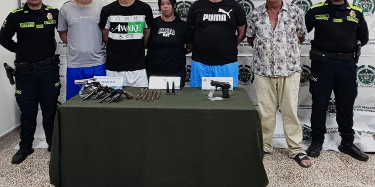 Golpe a la criminalidad en Soledad: cinco capturados y armamento incautado en operativos de la Policía