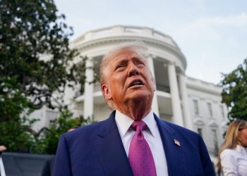 Trump advierte que Israel tiene planificados ataques “más brutales” contra Irán y urge un acuerdo