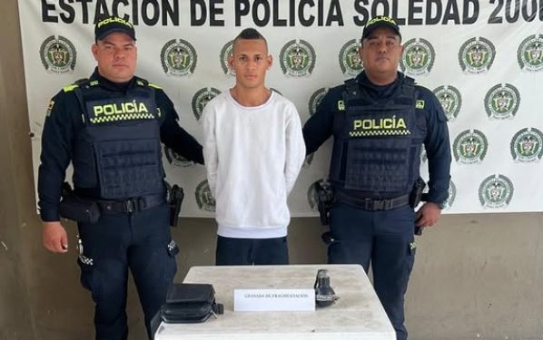 Presunto extorsionista del Clan del Golfo fue capturado con panfletos y una granada en Soledad