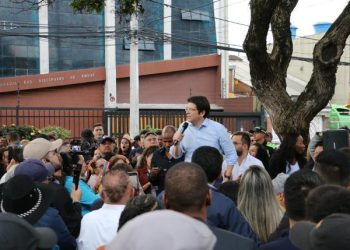 Iván Mordisco niega responsabilidad en atentado contra Miguel Uribe: “No planificamos ni ordenamos ninguna acción”